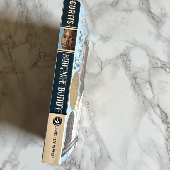 Bud, Not Buddy. Special anniversary edition. EUC - Picture 3 of 6